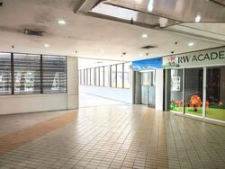 Upper Serangoon Shopping Centre (D19), Shop House #624913801